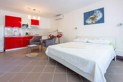 Studio mit Klimaanlage