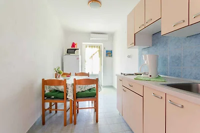 Apartamento Vacaciones familiares Lopar
