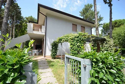 Ferienwohnung mit Klimaanlage und Garten