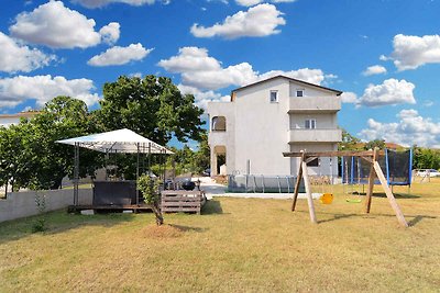 Ferienwohnung mit Klimaanlage und Pool