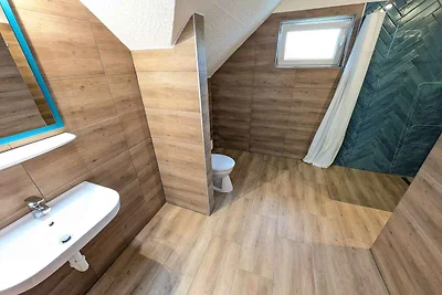 Ferienwohnung mit Klimaanlage und WLAN in der