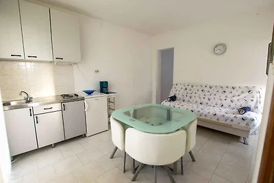 Ferienwohnung mit Balkon und Grill