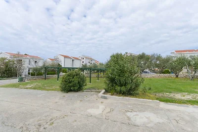 Ferienwohnung mit Pool, Grill und Balkon