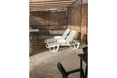 Studio mit Klimaanlage und Terrasse, direkt a
