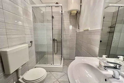 Ferienwohnung klimatisiert mit Terrasse