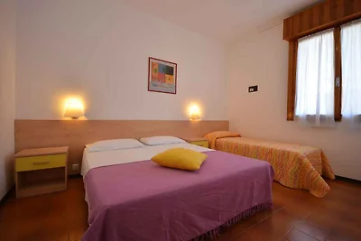 Ferienwohnung mit Klimaanlage und Balkon