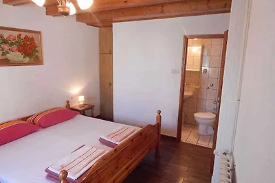 Ferienhaus mit Terrasse, Grill und Internet