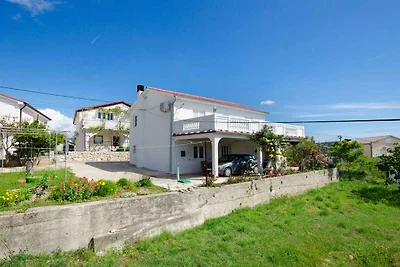 Appartamento Vacanza con famiglia Lopar