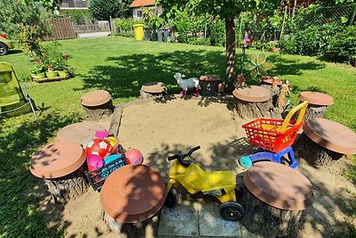 Ferienwohnung mit Garten, Grillmöglichkeit un