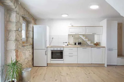 Ferienhaus mit Terrasse und Whirlpool