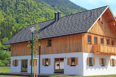 Ferienhaus mit Hallenbad, Wellness, Kinderspi