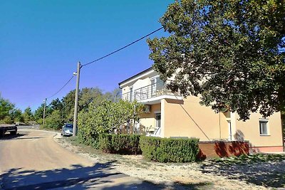 Ferienwohnung mit Balkon und Grill