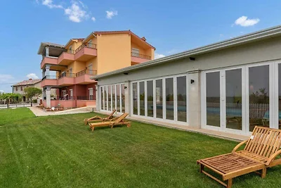 Ferienwohnung mit Klimaanlage und Pool