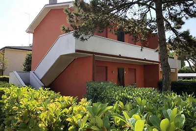 Ferienwohnung mit Garten und Klimaanlage