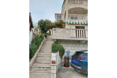 Ferienwohnung mit grosser Terrasse in
