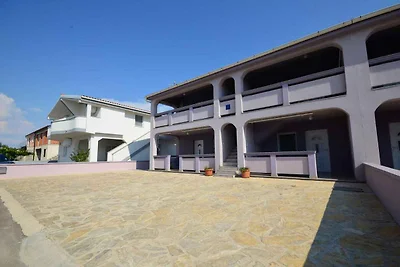 Appartamento Vacanza con famiglia Vir