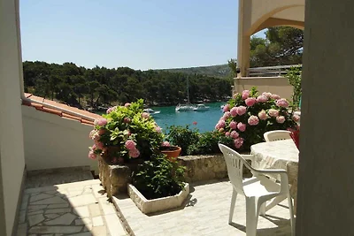 Ferienwohnung mit Terrasse und Meerblick