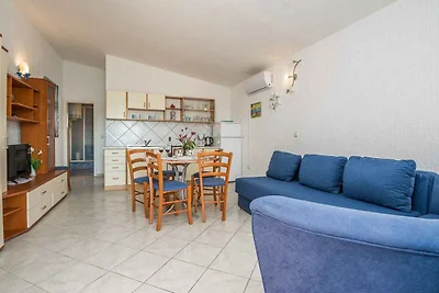 Ferienwohnung mit Balkon und Meerblick