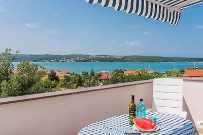 Ferienwohnung mit Klimaanlage und Meerblick