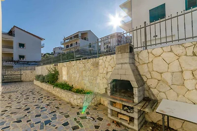 Ferienwohnung mit Klimaanlage und Blick auf d