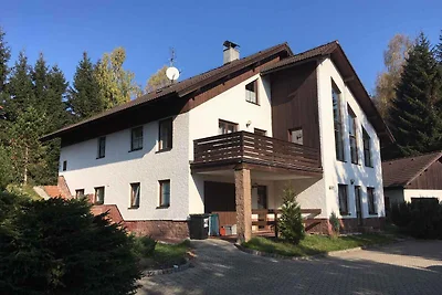 Ferienwohnung mit eigenem Eingang im Skiort