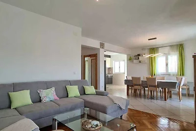 apartman za odmor Obiteljski odmor Vrboska