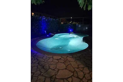 Ferienwohnung mit Klimaanlage und Pool (chlor