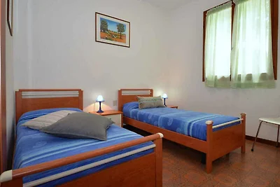 Ferienwohnung mit Garten und Klimaanlage