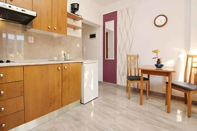 Ferienwohnung mit Balkon und Klimaanlage