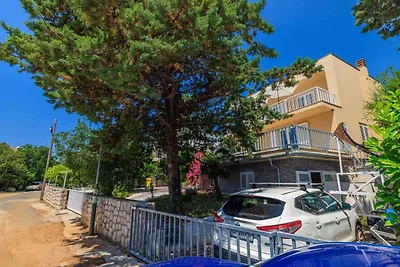 Ferienwohnung mit Klimaanlage und Balkon