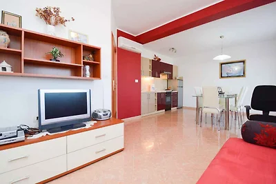 Ferienwohnung mit Klimaanlage und Pool
