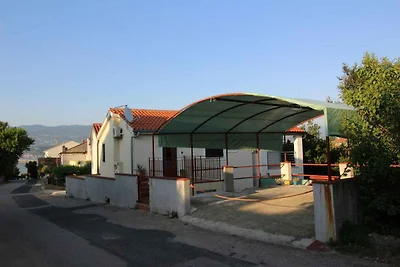 Gemütliche Ferienwohnung Bujas in Šilo auf de