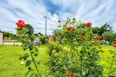 Ferienhaus mit Klimaanlage, Garten
