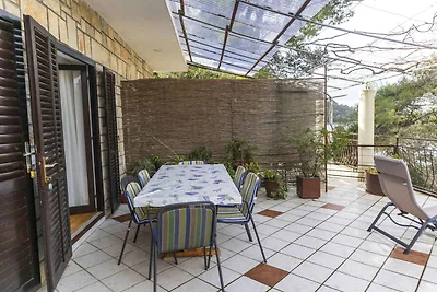 Ferienwohnung mit Terrasse und Meerblick