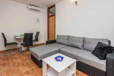 Ferienwohnung mit Klimaanlage und Terrasse