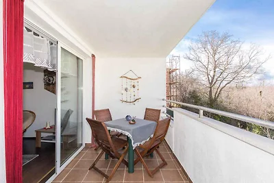 Ferienwohnung mit Balkon und Klimaanlage