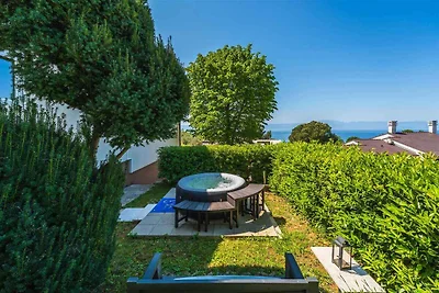 Ferienhaus mit Garten