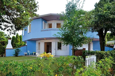 Ferienwohnung mit Garten und Klimaanlage