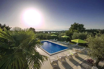 Ferienwohnung mit Aussenpool