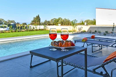 Ferienhaus mit Pool