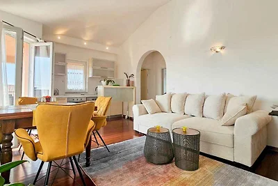 Ferienwohnung mit Klimaanlage, SAT-TV, WLAN u