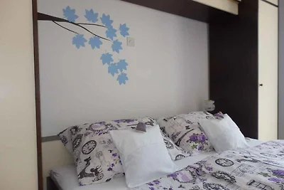 Ferienwohnung mit Klimaanlage und Terrasse