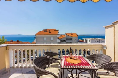 Ferienwohnung mit Balkon und Meerblick