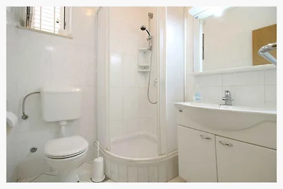 Ferienwohnung mit Terrasse und Meerblick