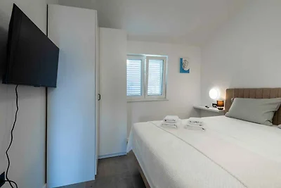 Komfortables Ferienapartment Sandra auf der I