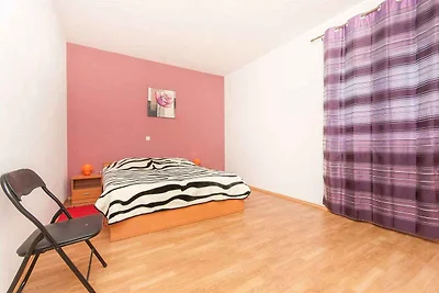 Ferienwohnung mit Terrasse und Klimaanlage
