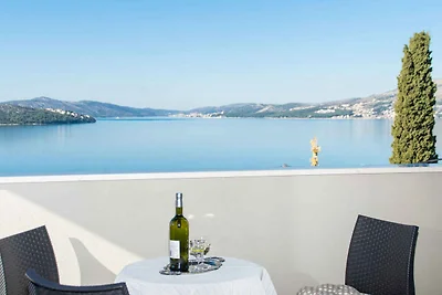 Ferienwohnung mit Balkon, Meerblick