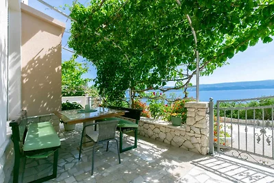 Ferienwohnung mit Terrasse und Grill