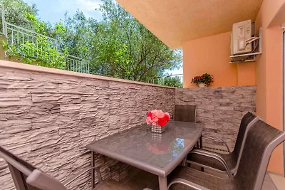 Ferienwohnung mit Klimaanlage und Terrasse in