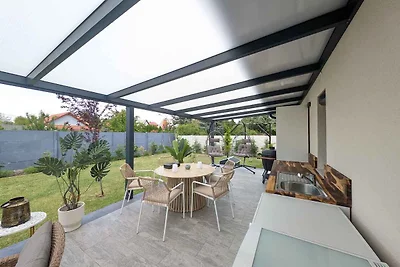 Ferienhaus in ruhiger Lage mit grosser Terras